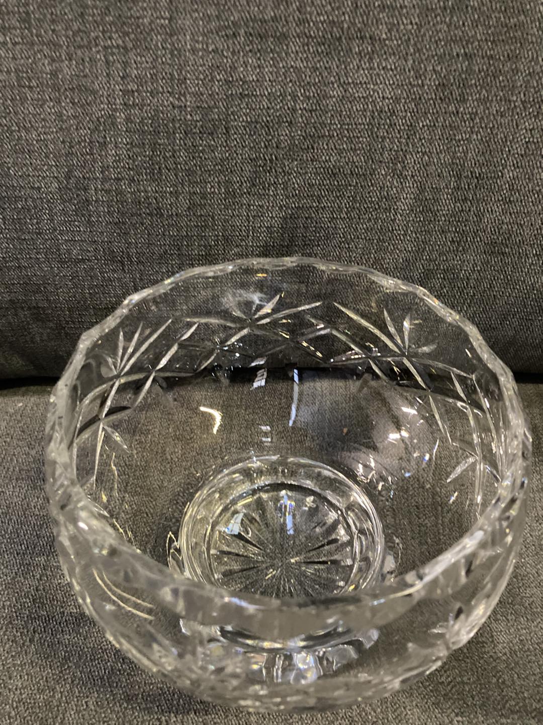 ✨ Vintage Cut Crystal Rose Bowl – Pedestal Base – 12cm Diameter – ✨