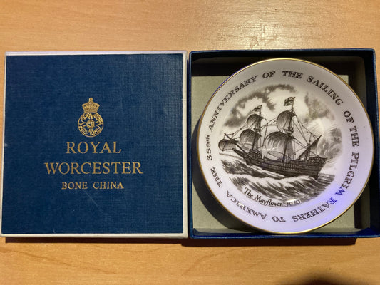 🛳️ Royal Worcester Mayflower Trinket Plate – 350th Anniversary Edition (1970) 🕰️