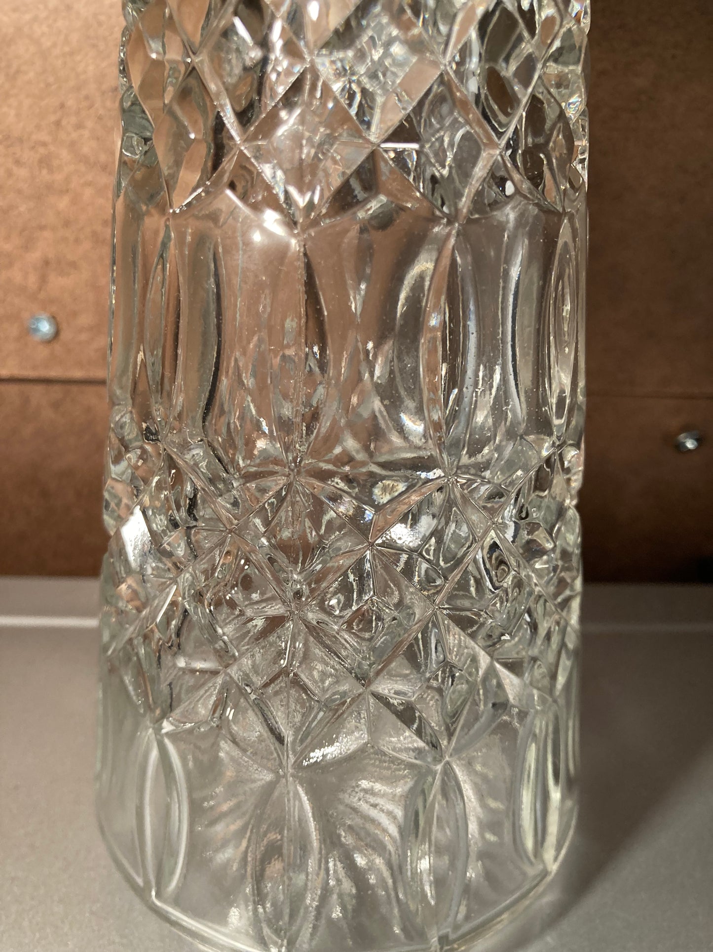 🍷✨ Vintage Claret Jug ✨🍷
An absolute beauty from the Victorian/Edwardian era!