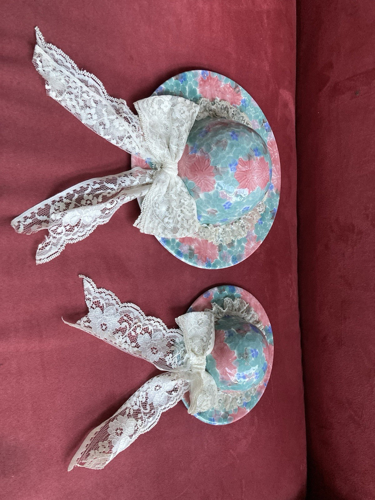 Park Rose Ceramic Hat Wall Plaques – Vintage Floral Pair with Lace Ribbon